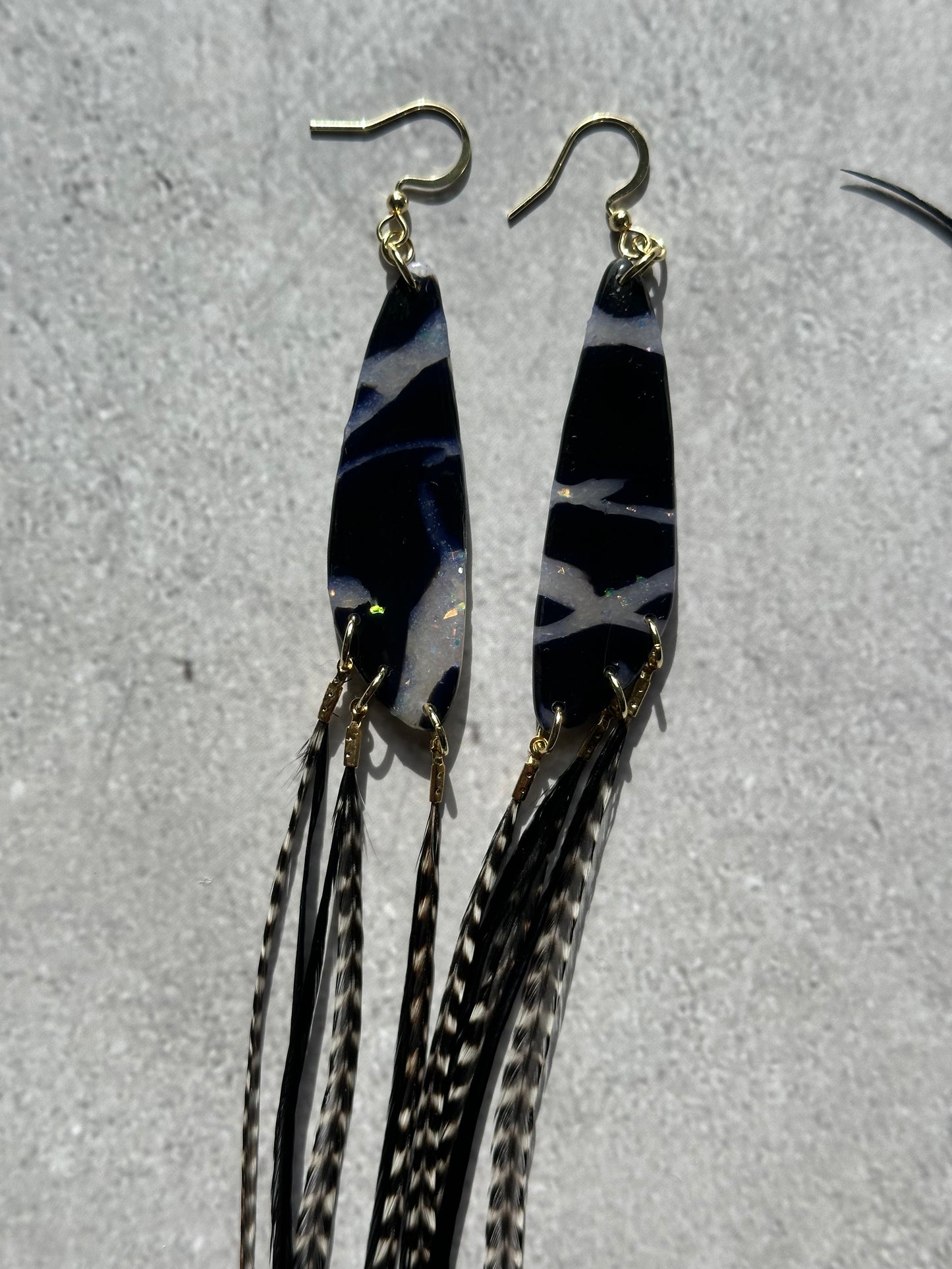 Onyx & Opal Feathered (6)Gold