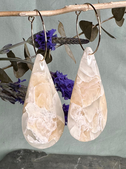 Crème Quartz - Large Tear Hoops